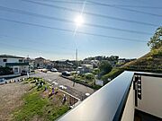心を落ち着かせ開放してくれる眺望が、今日も家族を包み込みます。