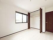 居室には収納スペースが豊富なため、シンプルですっきりとした暮らしが実現できます。
