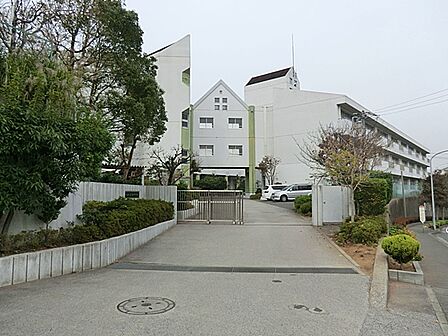 横浜市立小田中学校　1260ｍ