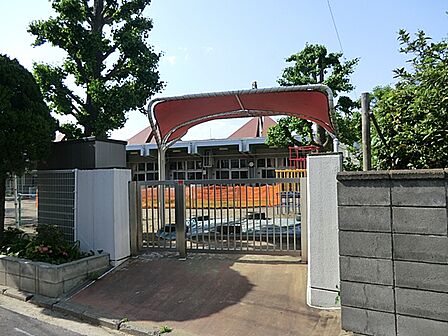 横浜市東滝頭保育園　820m