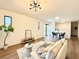 リビング/ダイニングの画像