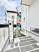 1号棟  ■ シンプルで美しく、住まいの第一印象を彩る玄関です