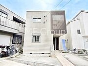 ■ 家族とゲストをやさしく迎える、心温まる玄関