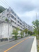 陽当良好、騒音も気にならない角部屋です！  