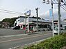 周辺：スーパー 550m やまか江の島店