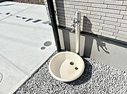 21号棟  ■ガーデニングや洗車などの際に大活躍な屋外立水栓  