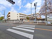 小学校 1300m 町田市立成瀬小学校