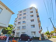 ■暮らしを彩る充実した設備仕様が備わった住まい