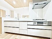 1号棟  ■シンプルで機能的、毎日使いやすいキッチン