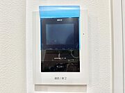■画面でしっかり確認でき防犯対策に最適