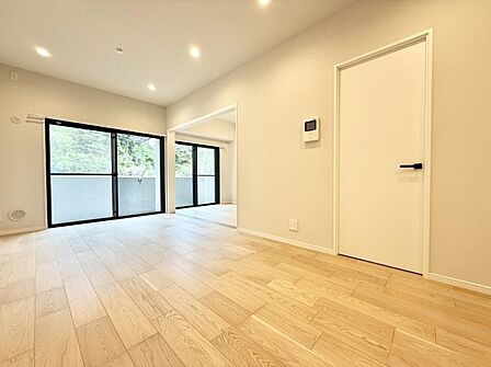 ■心落ち着く場所、ゆったり過ごせるリビング