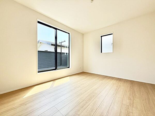 寝室を拡大表示