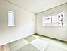 室内：2号棟  ■落ち着いた雰囲気のお部屋で心が安らぐ空間
