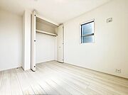 1号棟  ■仕事や勉強のスペースに使うことで、集中しやすく静かな環境が整います