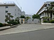 小学校 550m 秦野市立大根小学校