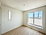 室内：4号棟  ■清潔感あふれるお部屋で毎日を快適に過ごせます