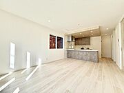 2号棟  ■くつろぎと笑顔が集まる、心温まるリビング