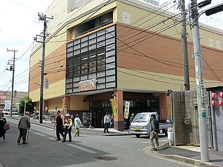 スーパー 600m そうてつローゼン十日市場店