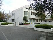 中学校 960m 横浜市立釜利谷中学校