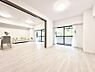室内：■落ち着いた色合いのお部屋で穏やかな時間を楽しめます