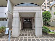 ■管理の行き届いたエントランスで安心して暮らせる環境です