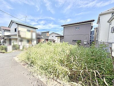 外観:1号棟 ■暮らしを彩る充実した設備仕様が備わった住まい 外観:1号棟 ■暮らしを彩る充実した設備仕様が備わった住まい
