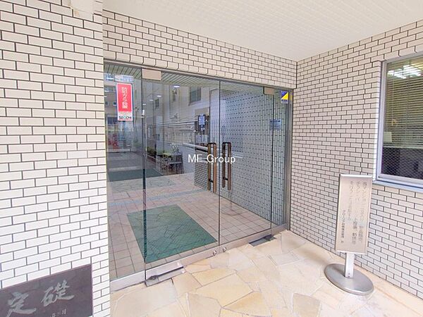 エントランスを拡大表示