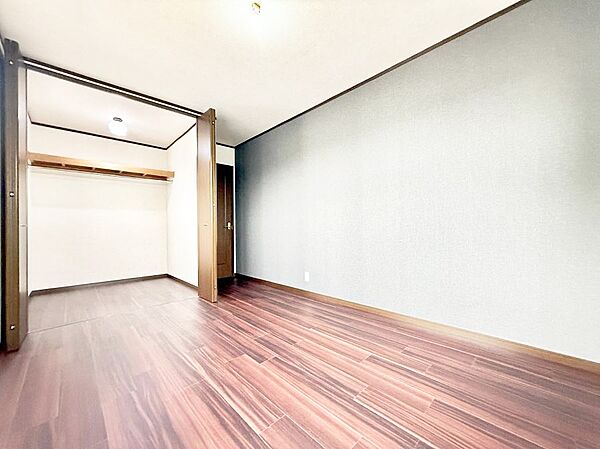 寝室を拡大表示