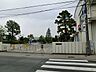 周辺：小学校 550m 秦野市立西小学校