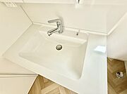 ■手洗いや顔を洗う時も快適に使える便利なシャワー