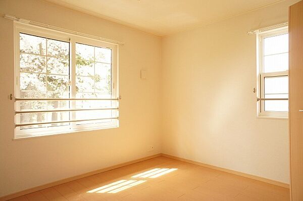 apartment 栃木県宇都宮市東塙田２丁目2-17