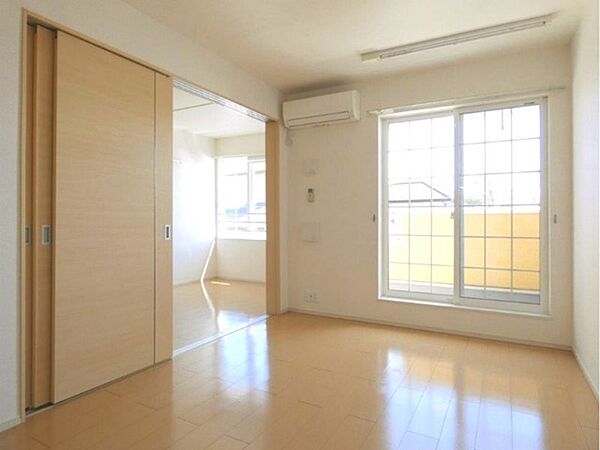 apartment 栃木県宇都宮市東塙田２丁目2-17