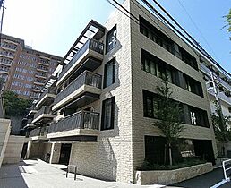 オープンレジデンシア広尾ザ・ハウス North Court  ｜ 東京都渋谷区広尾4丁目（賃貸マンション1LDK・2階・50.04㎡） その1