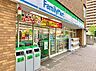 周辺：【コンビニエンスストア】ファミリーマート アネックス豊洲店まで52ｍ