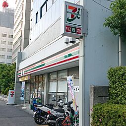 【コンビニエンスストア】セブンイレブン 港区港南2丁目店まで41ｍ