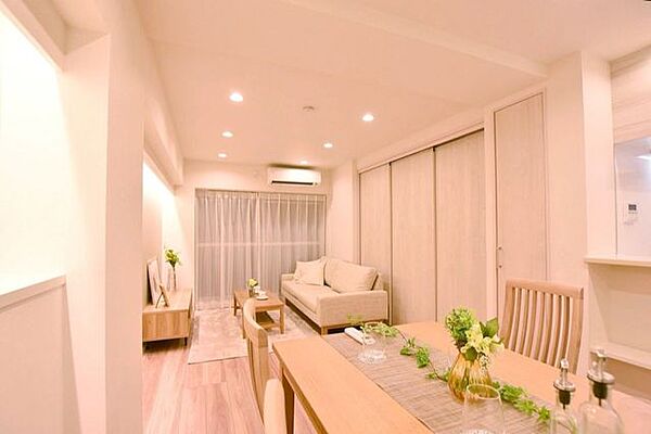 リビング/ダイニング