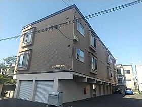 リーフガーデン麻生 103 ｜ 北海道札幌市東区北三十八条東4丁目1-3（賃貸アパート1LDK・1階・32.40㎡） その1