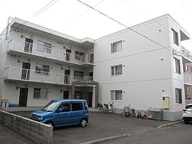 メゾン光生 2D ｜ 北海道札幌市白石区菊水元町一条1丁目6-12（賃貸マンション2LDK・2階・55.00㎡） その1