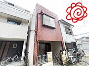 落ち着いた雰囲気の外観です