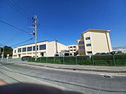 野洲市立中主小学校 1430m