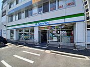 ファミリーマート 守山梅田町店 610m