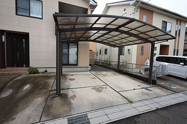 駐車場を拡大表示