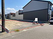 敷地全体（北西側から撮影）