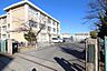 周辺：三里小学校1100ｍ