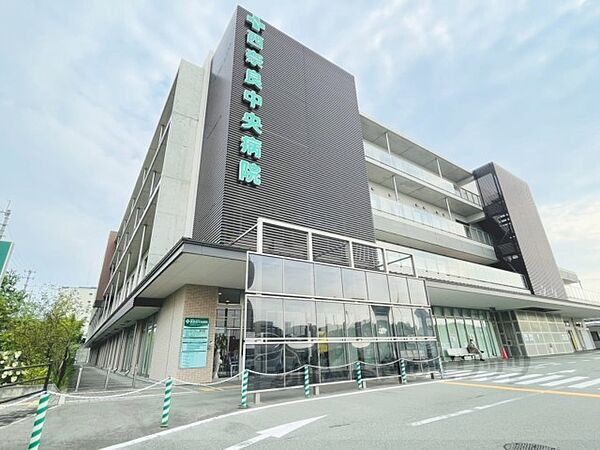 画像12:西奈良中央病院まで900メートル