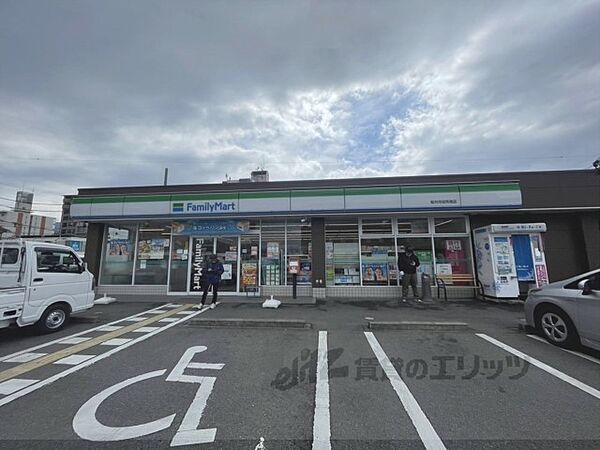 画像23:ファミリーマート　桜井市役所南店まで850メートル