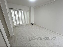 第3パールハイツ 102 1階1LDKのリビング/ダイニング