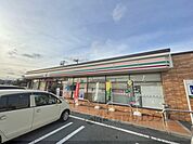 セブンイレブン五條須恵店まで2400メートル