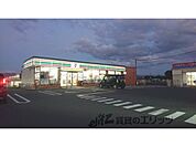 セブンイレブン　葛城南花内店まで900メートル