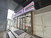 セブンイレブン 　ＪＲ王寺駅北口店まで500メートル
